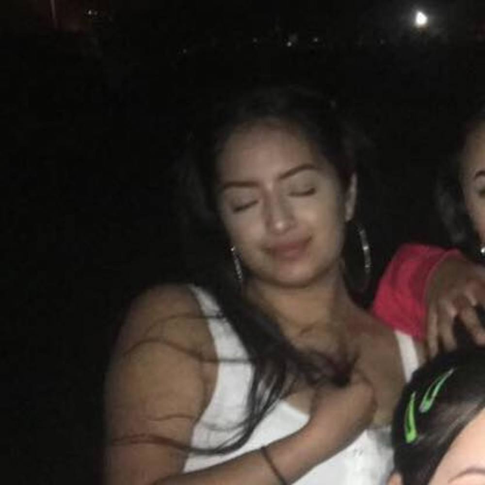 Meet your Posher, Denisse